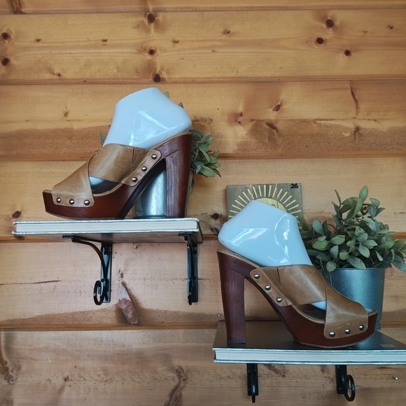 Vince Camuto Elora Studded Brown Leather Wood Platform Cross Strap Sandals Sz 8M - Picture 5 of 12